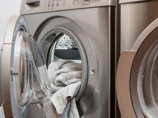 Máy giặt Nhật bãi có giặt được chăn, đệm không?